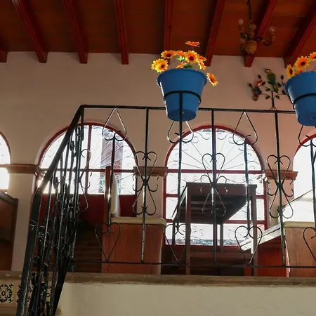 Posada La Mora - Un Hospedaje Panorámico-2