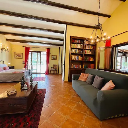 Villa Inserra Deluxe-3
