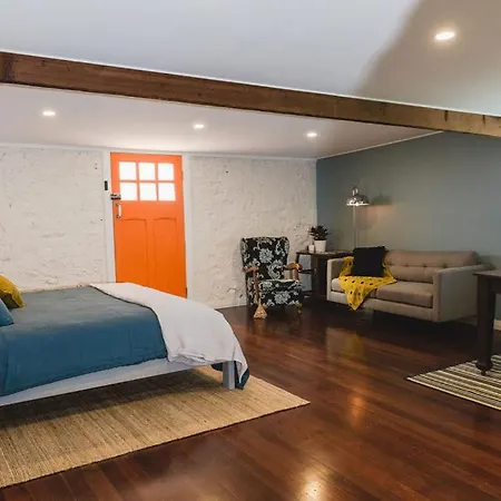 Orange Door Bnb-2