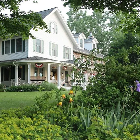 Maple Shade Bed & Breakfast-2