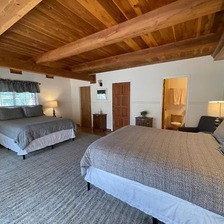 Berkshire Inn-2