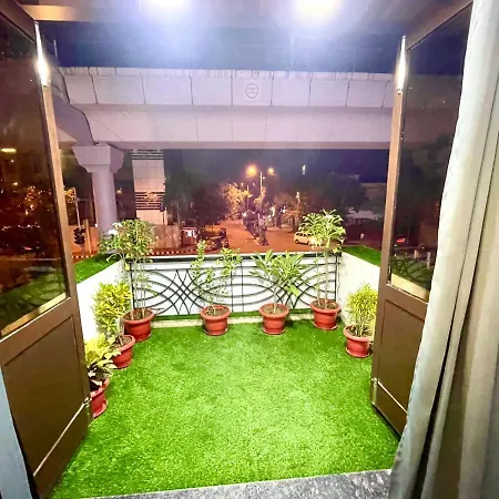 Lime Boutique B&B Gk-1 At Kailash Colony Metro , Greater Kailash Near Eros Hotel Nehru Place-3