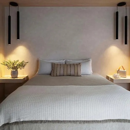 Tallowwood House Luxury Bed & Breakfast-2