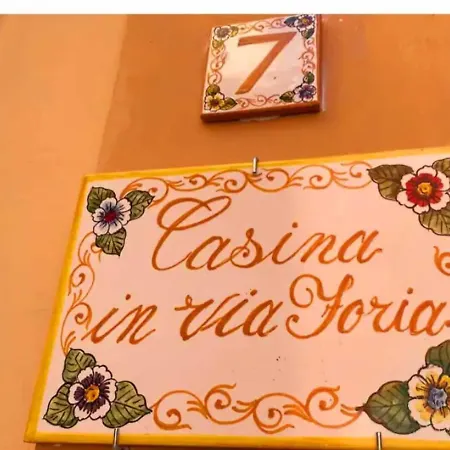 Casina Via Foria-2