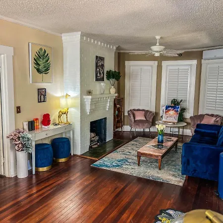 Vinoy House-3