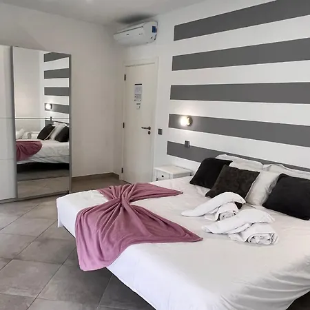 Carvoeiro B&B And Spa-3