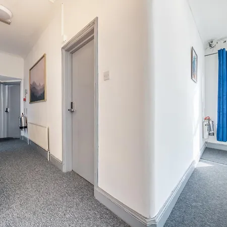Ryam Suites-3