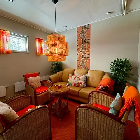 Bogesund Slottsvandrarhem B&B-2