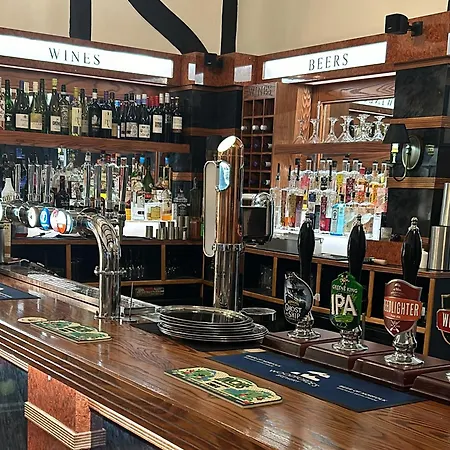 The Fishmongers Tavern-2