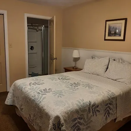 Trillium Bed & Breakfast-2