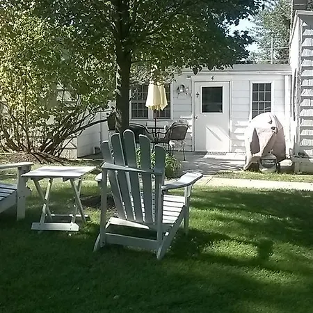 Historic White Blossom House-2