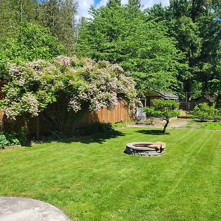 Riverbend Guest House-3