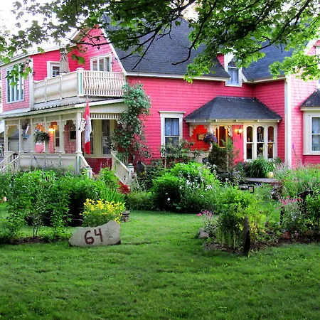 Chambers Guesthouse B&B-2