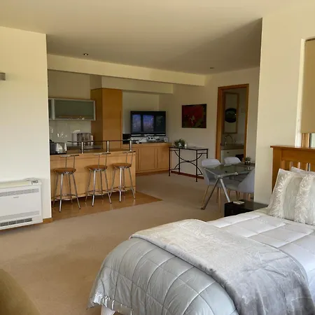 Lake Vista Lodge-2