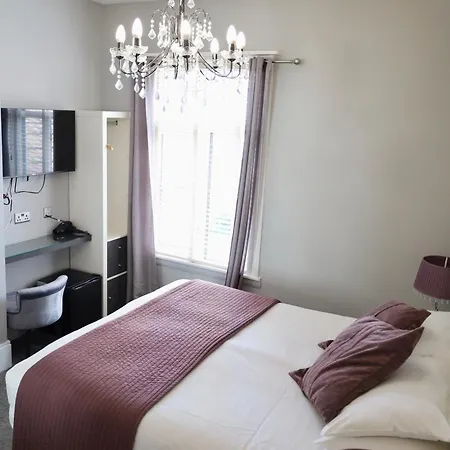 Brighton Inn Boutique Guest Accommodation-2