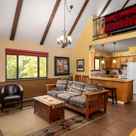 Prescott Pines Inn-3
