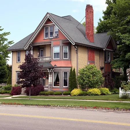 The Ludington House-3