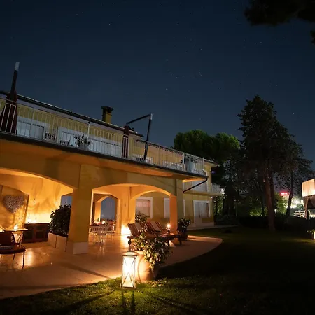 Tra gli Alberi e il Mare-2