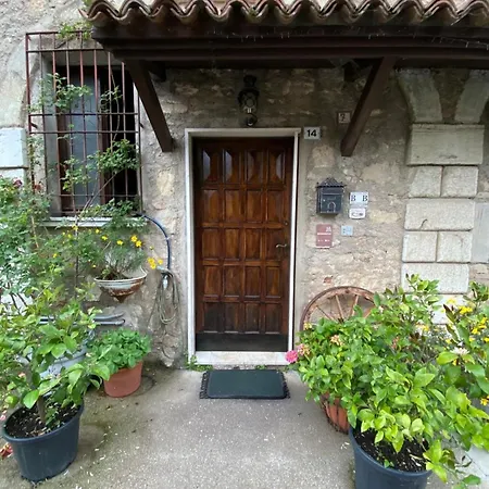 B&B Lamagia Di Corte Moronati-2