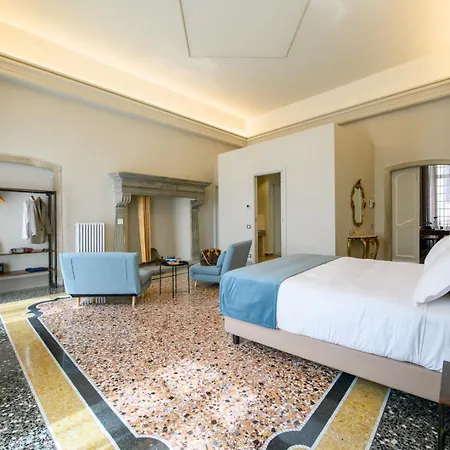 Palazzo Sertorio Suites-2