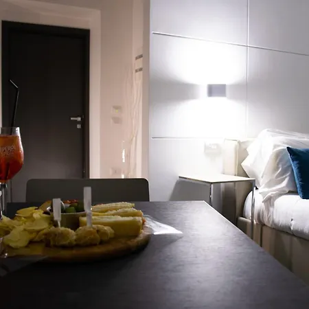 Megaris Luxury Suite Rooms-3