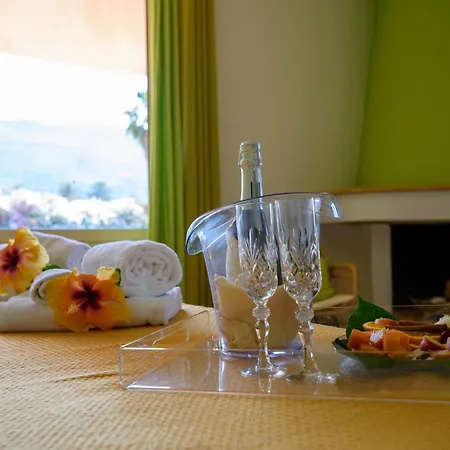 Villa Megna - Green Paradise B&B-3