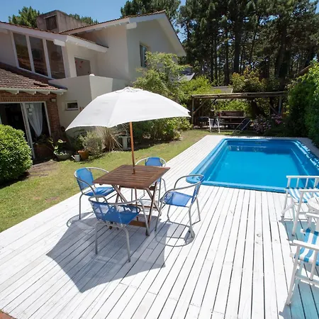 Nautilus B&B-2