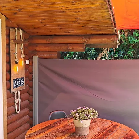 Romantic Private Cabin-2