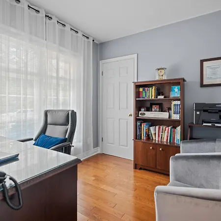 Charlottetown House-3