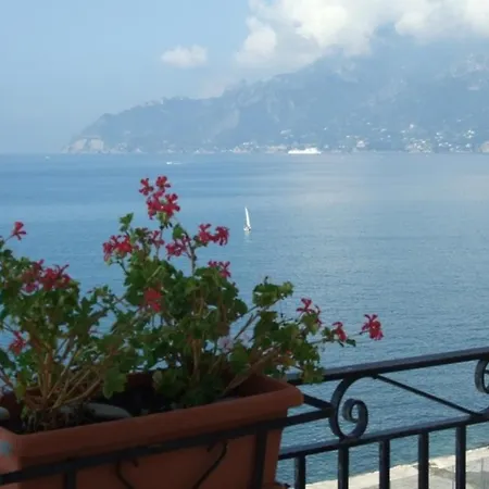 B&B Fronte Del Mare-3