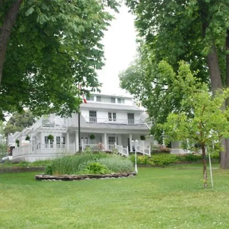 Chestnut Inn-3