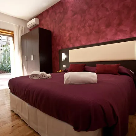 Heart Of Rome Rooms-2