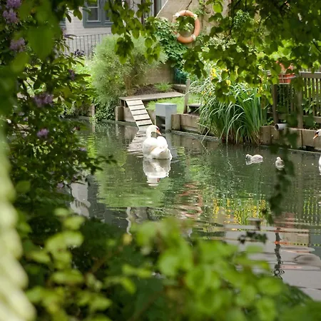 B&B Canal Deluxe-2