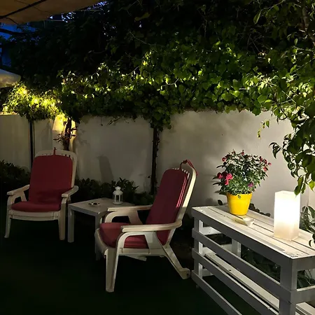 Alemar Bed & Breakfast-3