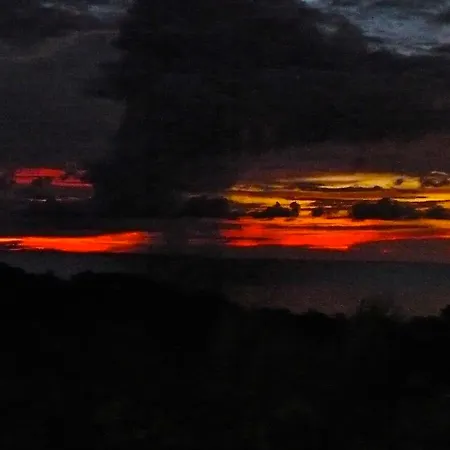Roatan Bed & Breakfast Apartments-2