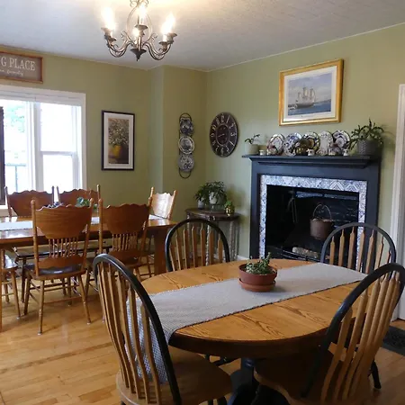 Willow House Inn B&B-2
