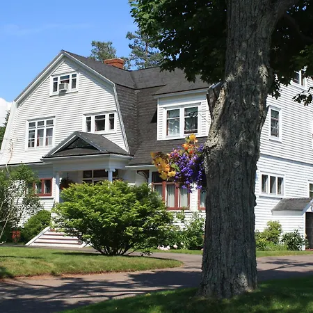 Belgravia B&B-3