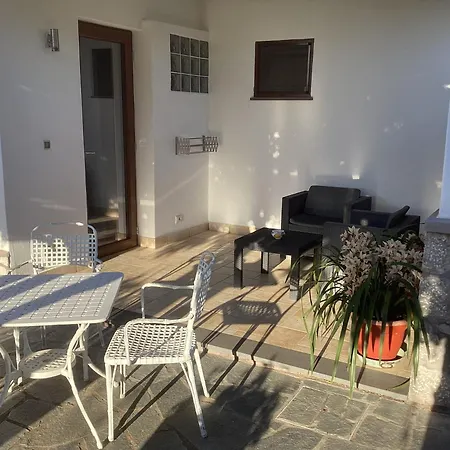 Casetta Minghitto Relaxing rooms in Capri-3