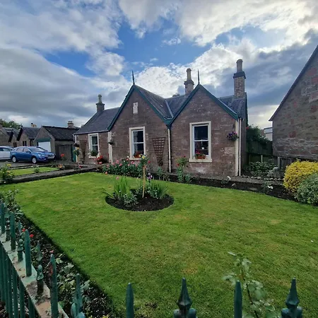 Isla Rose Cottage-2