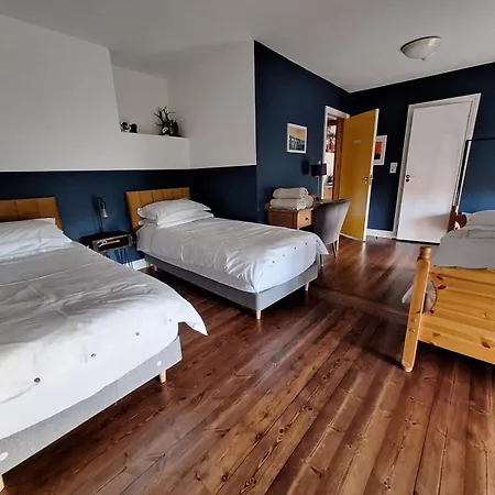 Heir Island House-2