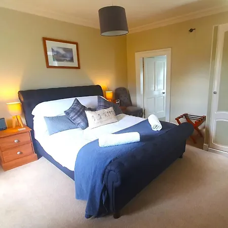 Tirindrish House B&B-2