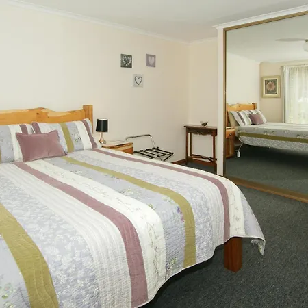Sherwood View Accommodation-2