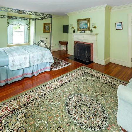 Thornhedge Inn-2