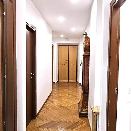 Vatican Era Guest House-3