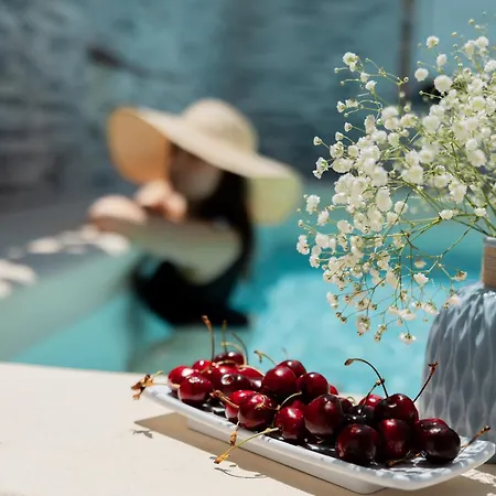 La Perla Luxury Rooms-3