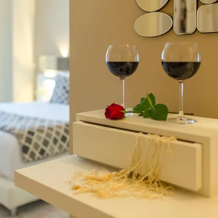 Fazio Rooms-2