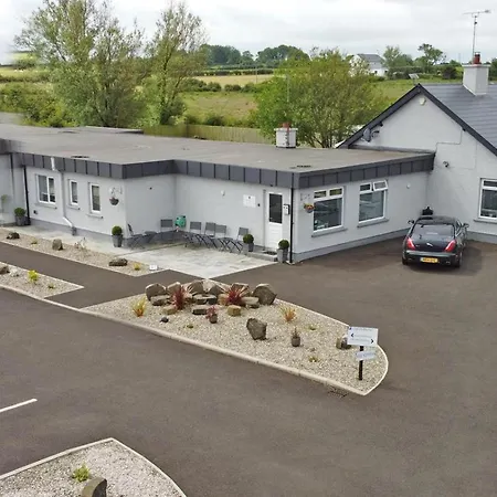 Causeway Guest Accommodation-2