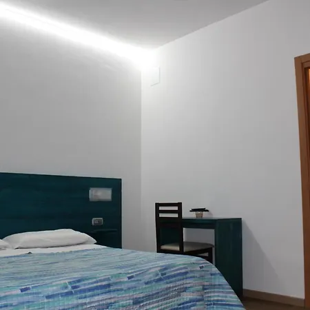 Otto&Mezzo B&B-2