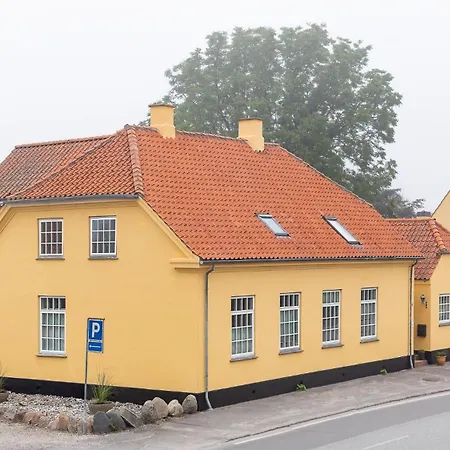 Bandholm Bed And Breakfast-2