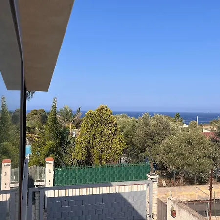 The Blue Window - Rooms - 300M From Sea-2